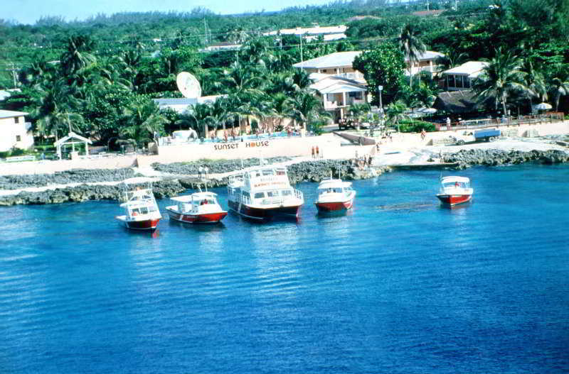 Sunset House Hotel George Town Exterior foto